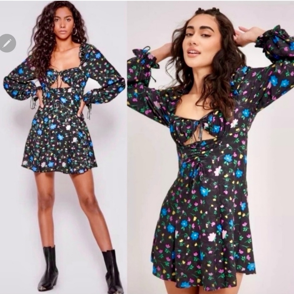 **1 SM Left!!**🍋For Love and Lemons Lexy Floral Long Sleeve Mini Dress